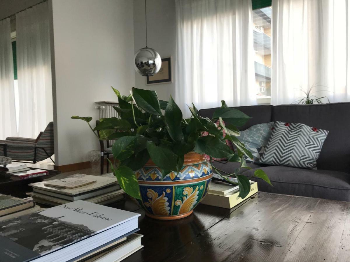 Questa Casa Non E'un Bed and breakfast Palermo